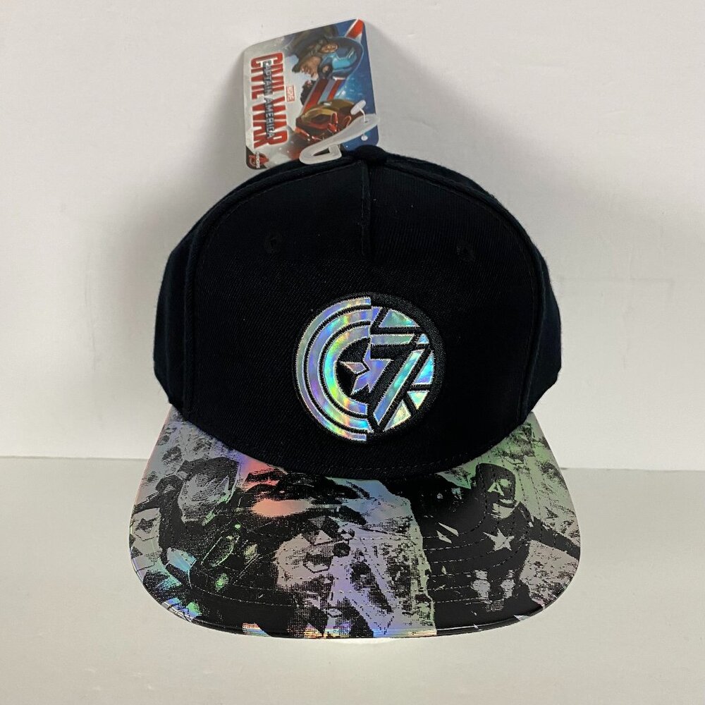 NWT Captain American Civil War Snapback Hat Marvel Comics